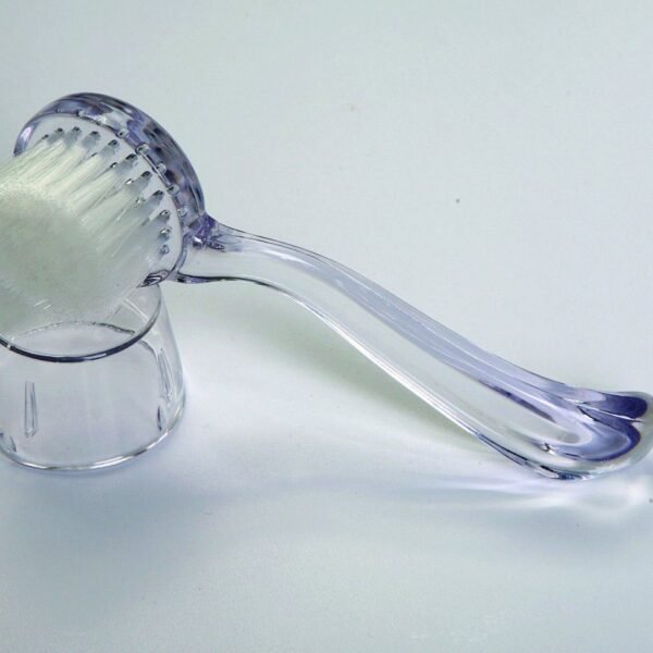 BROSSE PEELING VISAGE AVEC COUVERCLE